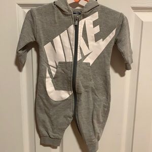 Nike babies size 3-6 months gray zip up hoodie onesie